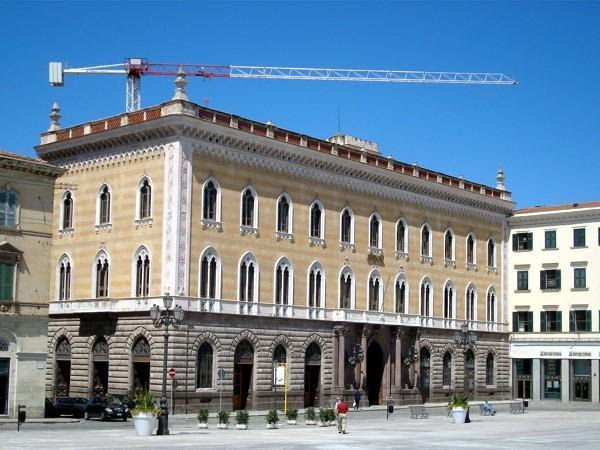Palazzo Giordano - sede della Banca di Credito Sardo ...