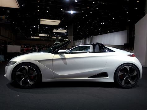 mid engine honda   enter production   tiny forbidden fruit