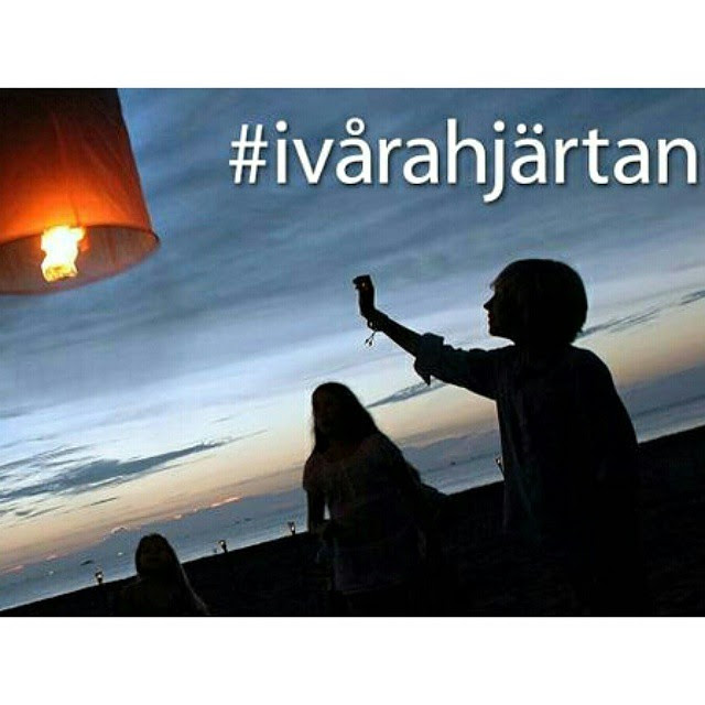 Idag tänker vi på alla som blev drabbade i tsunamin den 26/12 2004.  250 000 människor minste livet under några minuter. Idag klockan 11 är det en minnesstund på SVT i Khao Lak.  #ivårahjärtan #tsunami