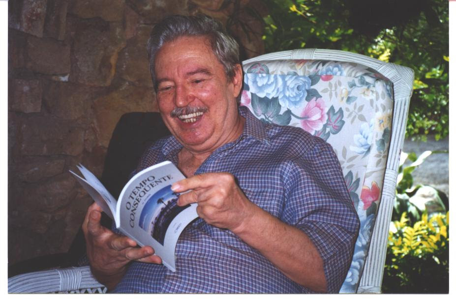 http://www.jornaldepoesia.jor.br/hdobal.jpg