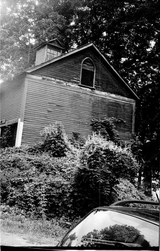  photo barn-1_zps245f4f0e.jpg