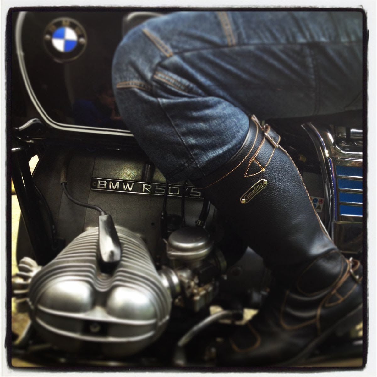 Motorcycle outfit, Cool bike accessories, Bmw motorcycle