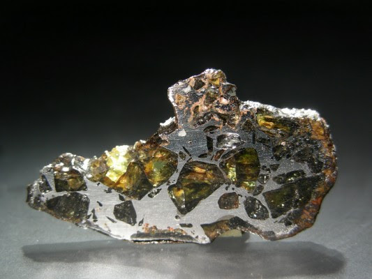 meteorite-pallasite