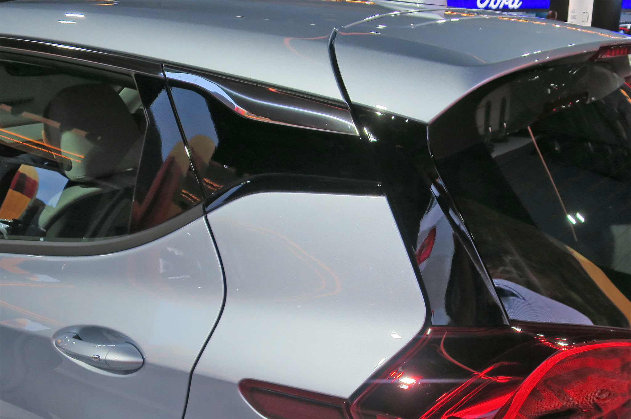 2017 Chevrolet Bolt EV C Pillar