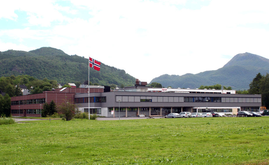 Sykkylven vidaregåande skule med beste søkjartal på sju år ...