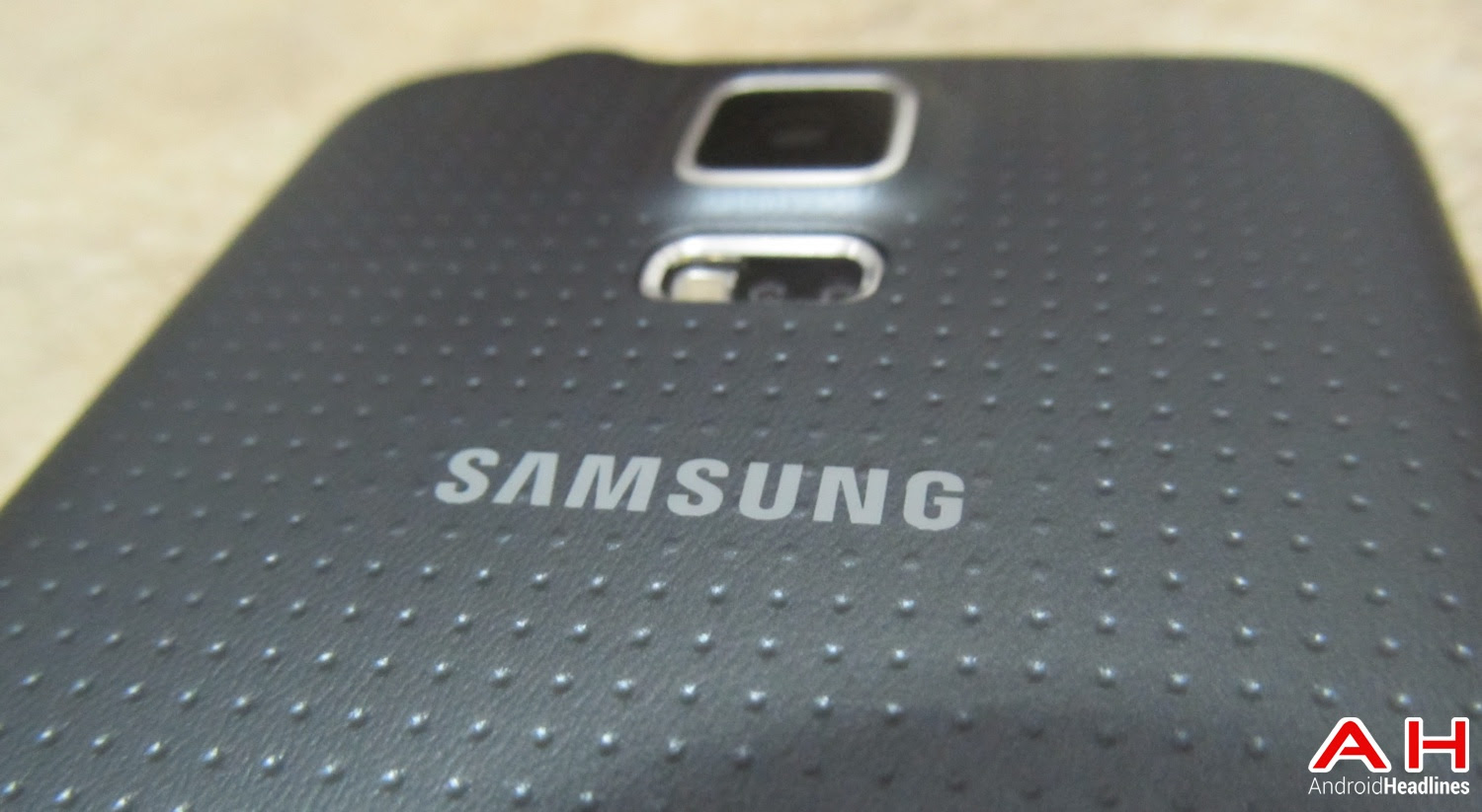 AH Samsung Galaxy S5 01.18