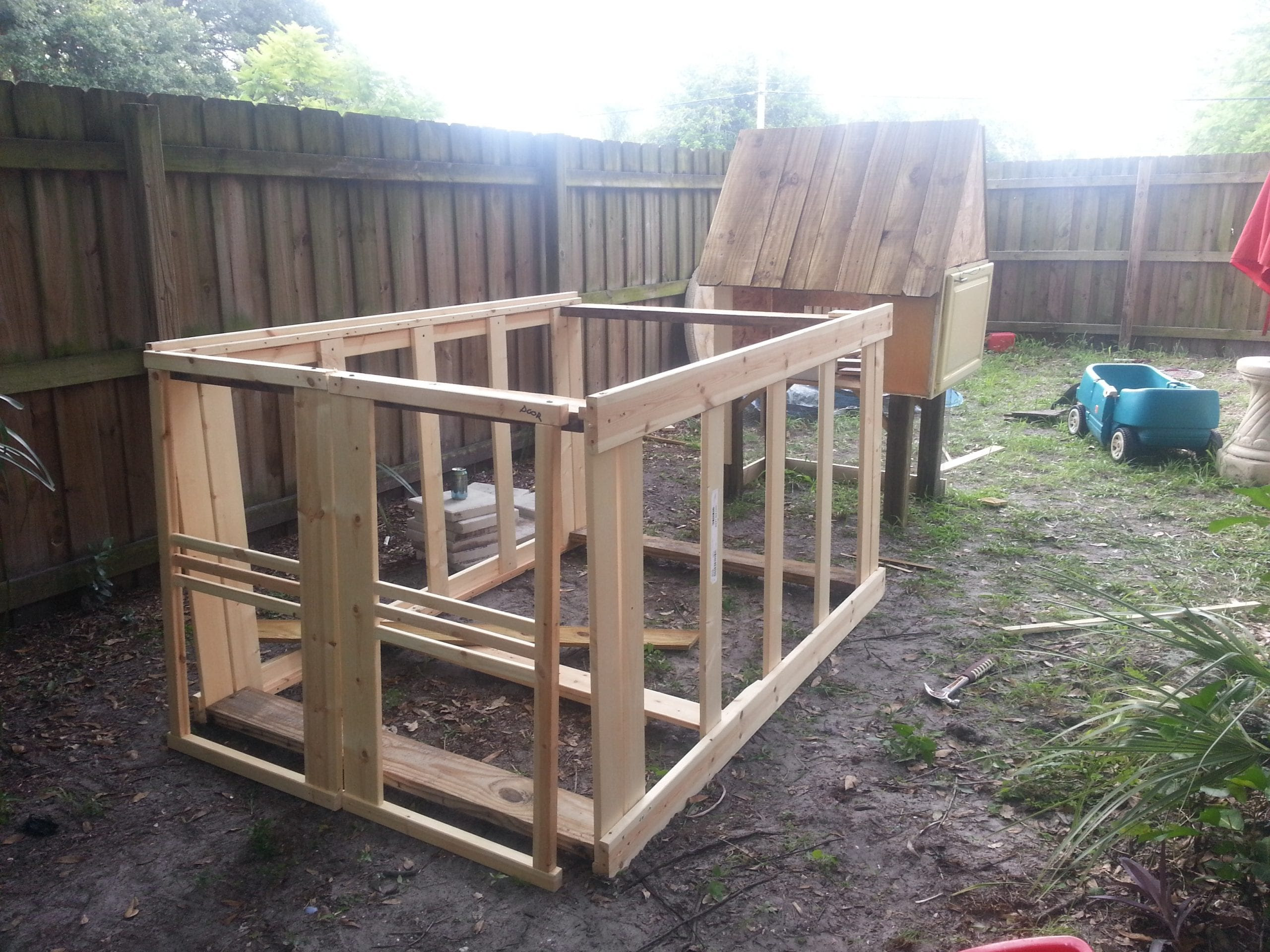Simple Homemade Chicken Coop | www.imgkid.com - The Image ...