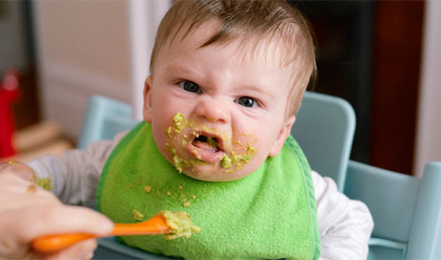 Introducing solid food to your babies? Read this before you take a call