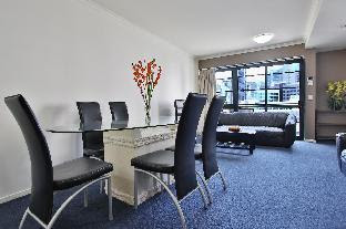 HarbourView Apartment Hotel