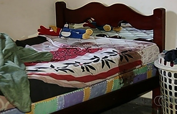 Empresária e filho são encontrados mortos dentro de casa, em Goiás (Foto: Reprodução/TV Anhanguera)