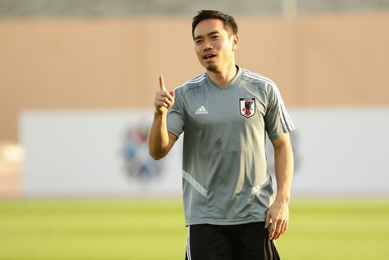 日本代表 長友佑都が２大レジェンドの現役引退に驚きと寂しさ プロフェッショナルとは サッカーダイジェストweb