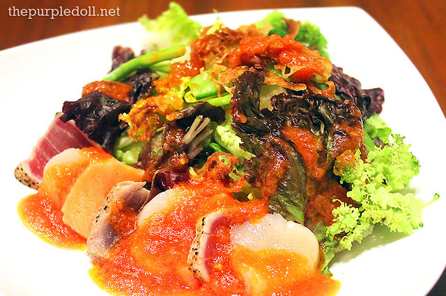 Mixed Sashimi Salad with Tomato Dressing (P520)