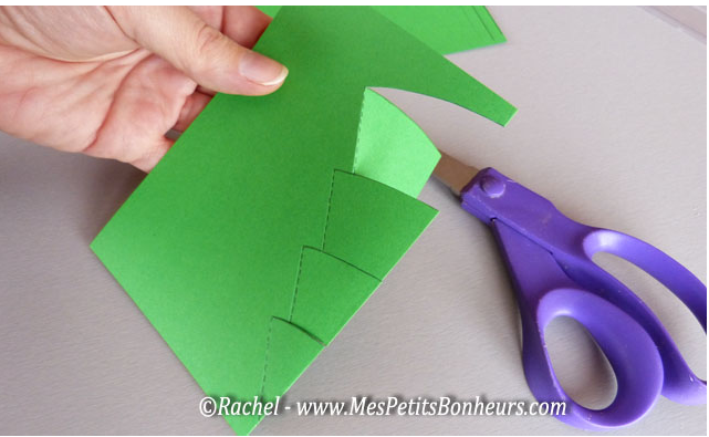 Une Carte De Noel Pop Up Capuchon A L Ecole