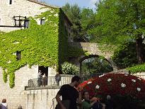 Gerona ヘローナ ジローナ の花祭り
