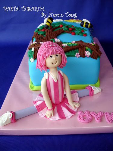 lazy town stephanie. LAZY TOWN- STEPHANIE CAKE