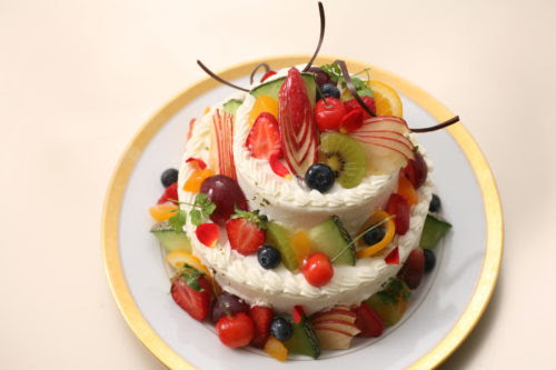 パーティ用ケーキ 高槻のケーキ屋で健康志向のpatisserie Yushin パティスリー遊心