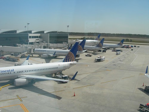 Continental Airlines 737-800 N34282 with winglet at EWR