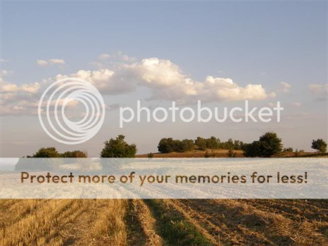 http://i493.photobucket.com/albums/rr299/volan-sk/9-30Small.jpg?t=1251951592
