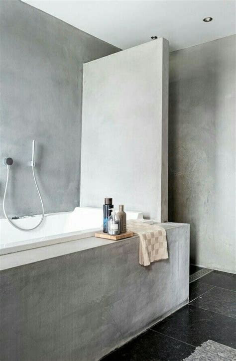 But here's what you can do to bring some vibrant color into that plain bath, no matter what your budget. 25 Industrial Bathroom Designs With Vintage Or Minimalist