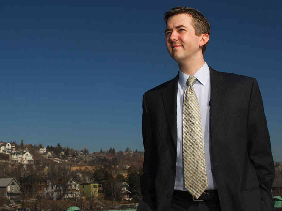 The salary for Duluth, Minn., mayors hadn't been raised for a decade, but last year Don Ness decided 25 percent was too much at once.