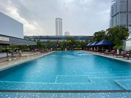 Parkroyal Collection Marina Bay Gym and Swimming Pool