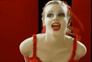 But despite being 100% perfect in every way, Center Stage also includes an ending that makes absolutely no sense.