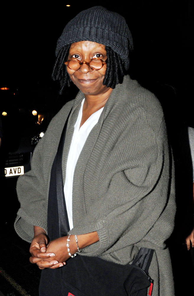 Whoopi Goldberg - HD Wallpapers