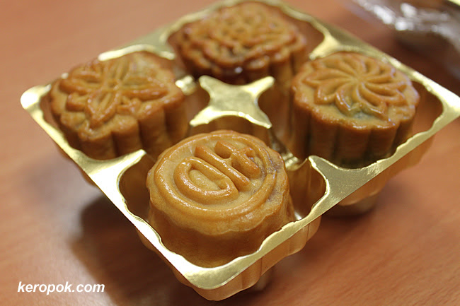 Tung Lok Mooncakes