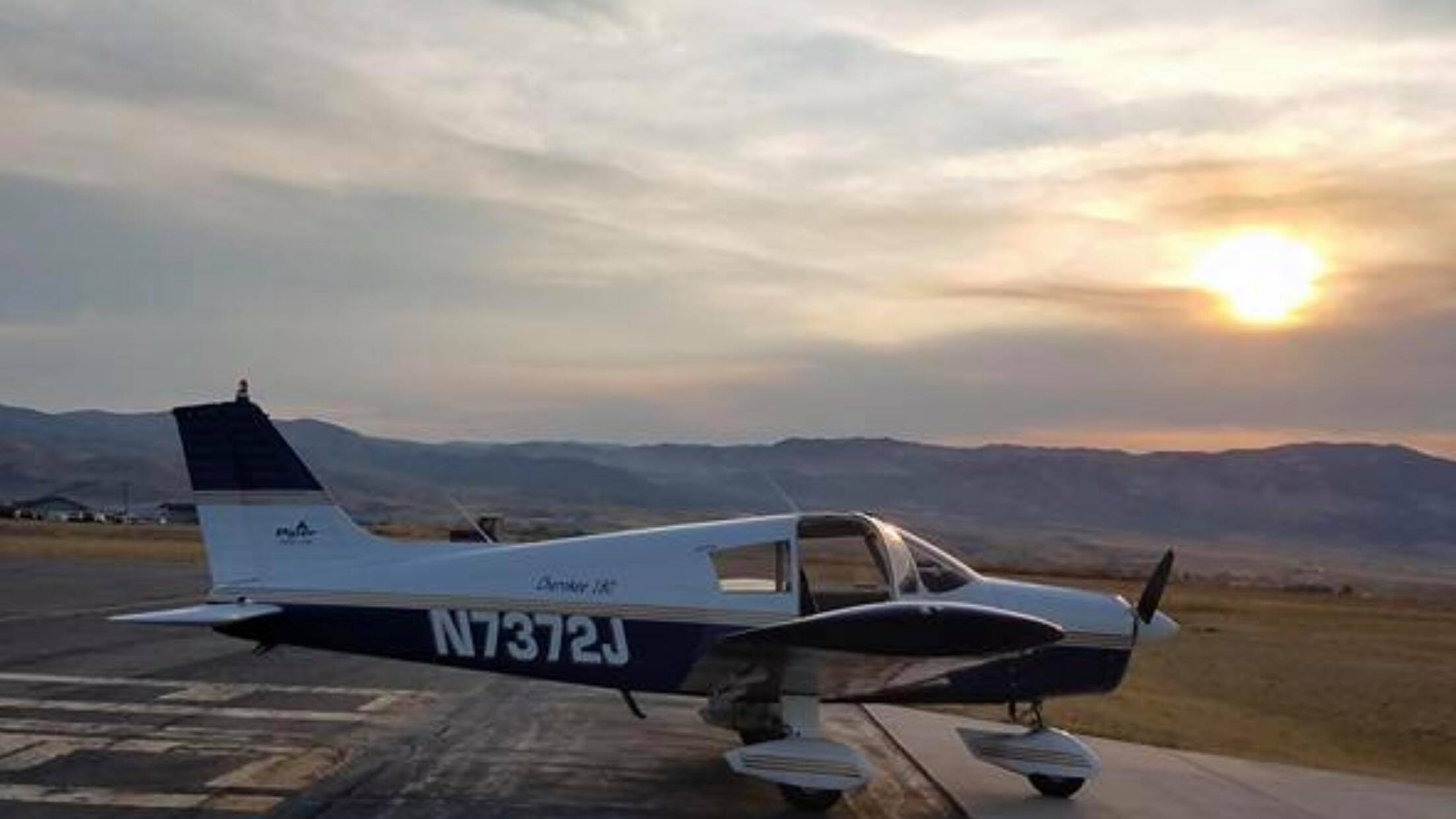 Usa Aircraft Brokers Inc Single Piston Engine 1968 Piper Cherokee Pa 28 140 180
