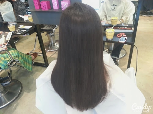外国人風アッシュグレーカラー 6トーンの暗くくすんだ感じがスタイリッシュな髪色 美容師 谷垣良和オフィシャルブログ U Realm Ginza 銀座の美容室