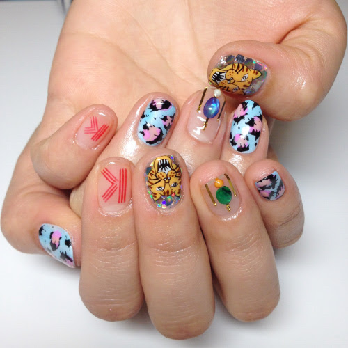 新潟県上越市のネイルサロンhoux ウー ジェルネイル スカルプチュア ネイルケア フットネイル ネイルリペア