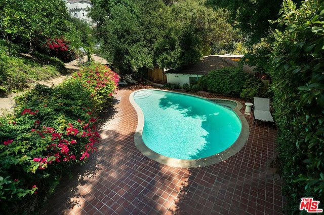 Pool at Heather Graham House 