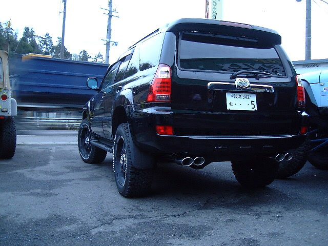 ２１５サーフ ２インチアップ Blogs４ｘ４ｌｉｆｅ 遊び方 楽しみ方から４駆のカスタム まで楽しいライフスタイルを提案する４駆総合情報ウェブサイトです