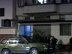 Idosa atira em assaltante em Caxias do Sul, RS (Foto: Reprodução/RBS TV)