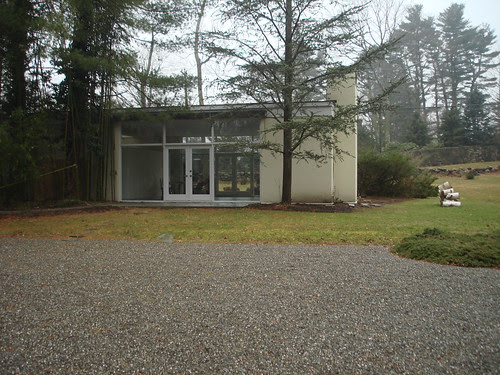 alice ball house back