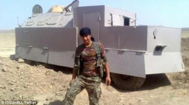 صور : الأكراد يحولون شاحناتهم الى آليات عسكرية لارهاب داعش