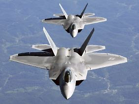 Der US-Luftüberlegenheitsjäger F-22 soll für gegnerisches Radar besonders schwer zu erkennen sein,
