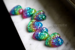 isewcute glitter hearts in bright pastel rainbow colors handmade resin jewels by isewcute