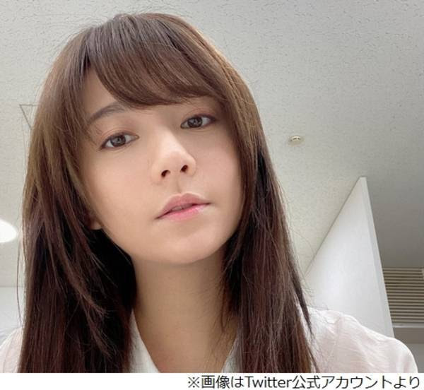 木村文乃说铁路爱从喜欢铁路的艺人那里鼓掌喝彩 木村文乃 铁路 艺人 新浪新闻