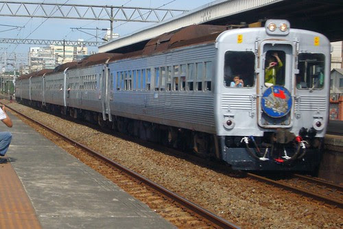 DR2700-3501次專列