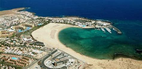 caleta de fuste map  hotels apartments streetfinder
