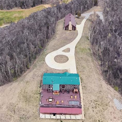 Buzzfeed staff keep up with the latest daily buzz with the buzzfeed daily newsletter! Kid Rock's Nashville Double-WIde in Whites Creek, TN