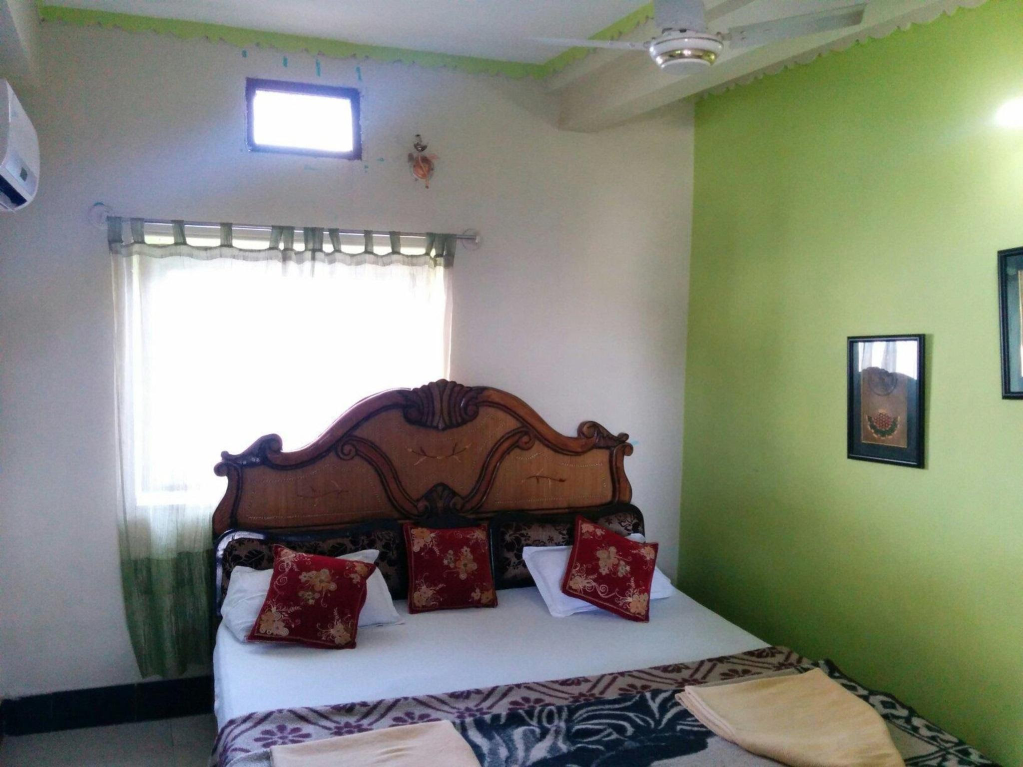 Pushp Guest Houseの格安予約 料金比較 Stayway