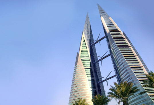 BAHRAIN WORLD TRADE CENTER Has Giant Wind Turbines 