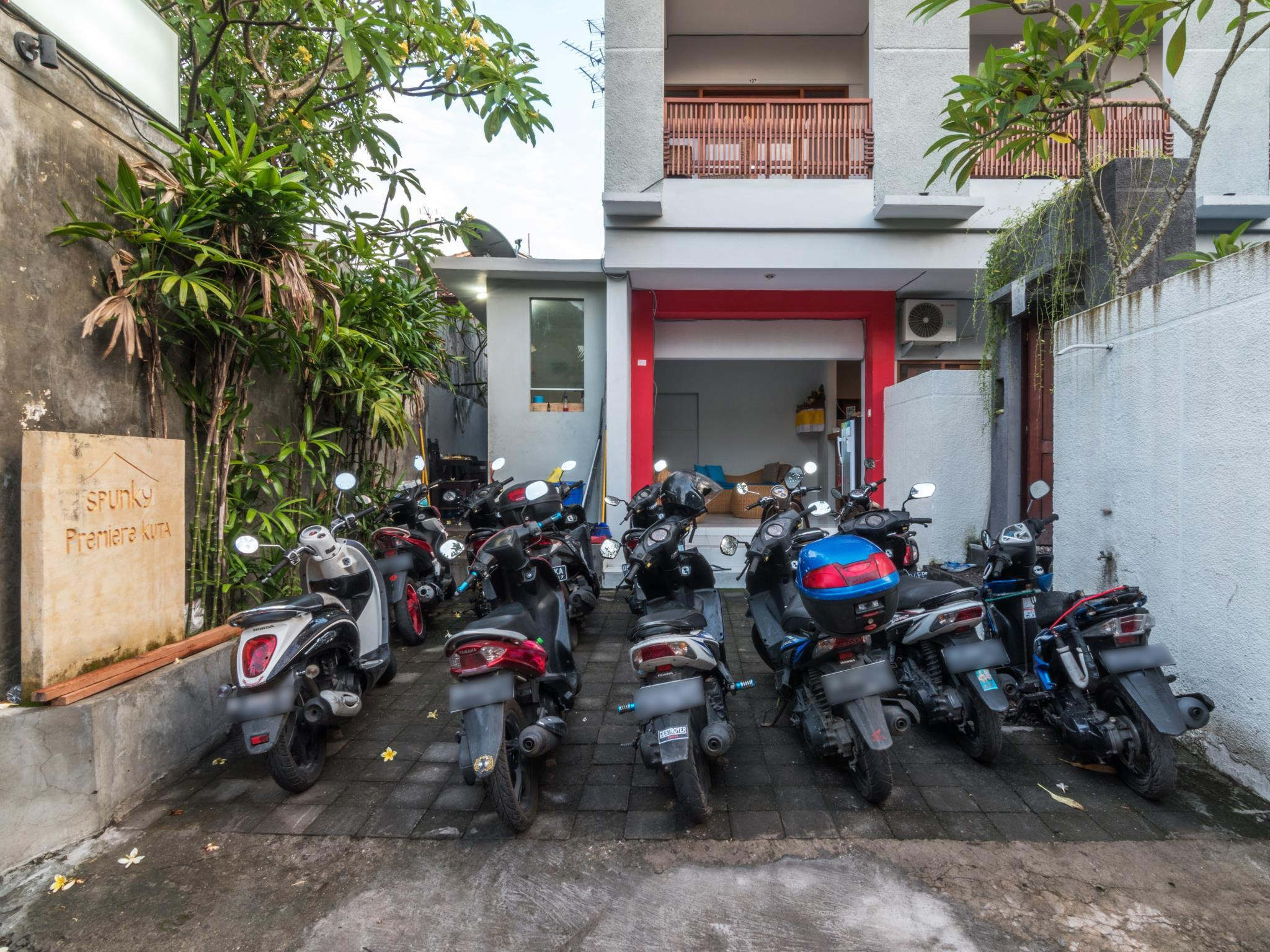 promo hotel Bali Spunky Premiere Kuta