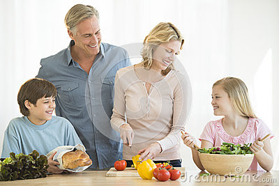 parents-children-cooking.jpg