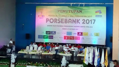 Ambon, Malukupost.com - Pekan olahraga dan seni Perbankan (Porsebank) yang berlangsung di Ambon hingga hari ini, akan terus diagendakan digelar setiap tahun. Ketua Badan Musyawarah Perbankan Daerah (BMPD) Maluku Bambang Pramasudi seusai menutupi Porsebank Maluku di Ambon, Sabtu (7/10), mengatakan agenda tahunan Porsebank telah mendapat persetujuan seluruh perbankan se-Maluku.