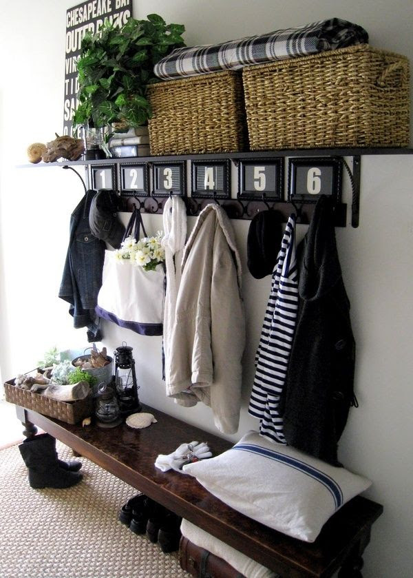 Small Entry? Great Ideas! • Creative DIY entry decorating ideas for your small space!