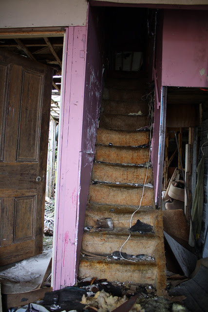 The case of the leaning stairs