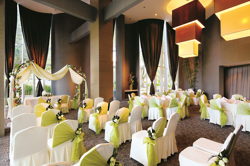 Village Hotel Changi By Far East Hospitality Wedding Venue In Singapore Bridestory Com